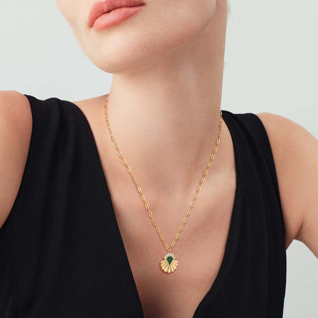 Malachite Shell Pendant Necklace