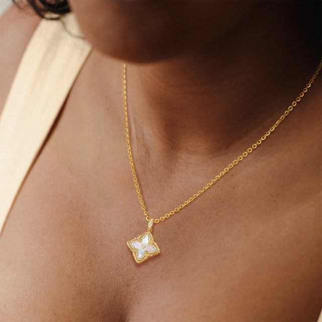 Clover Medallion Necklace