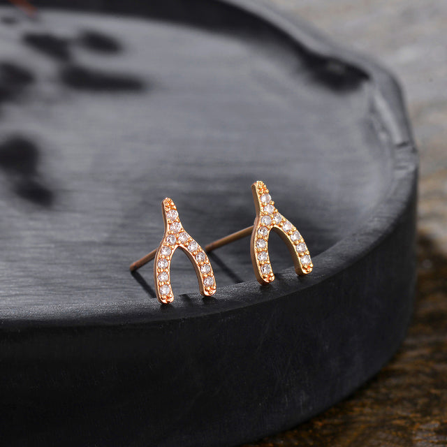 Y-shaped CZ Studs