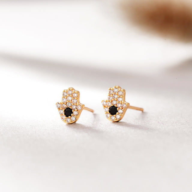 Hamsa Stud