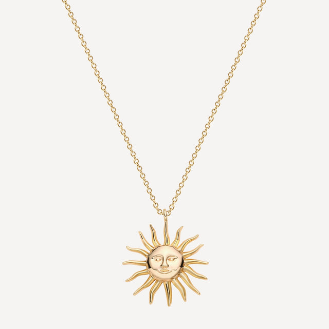 Evil Sun gold pendant necklace for women by FETTERO®, minimalist jewelry designed for everyday wear and meaningful gifting