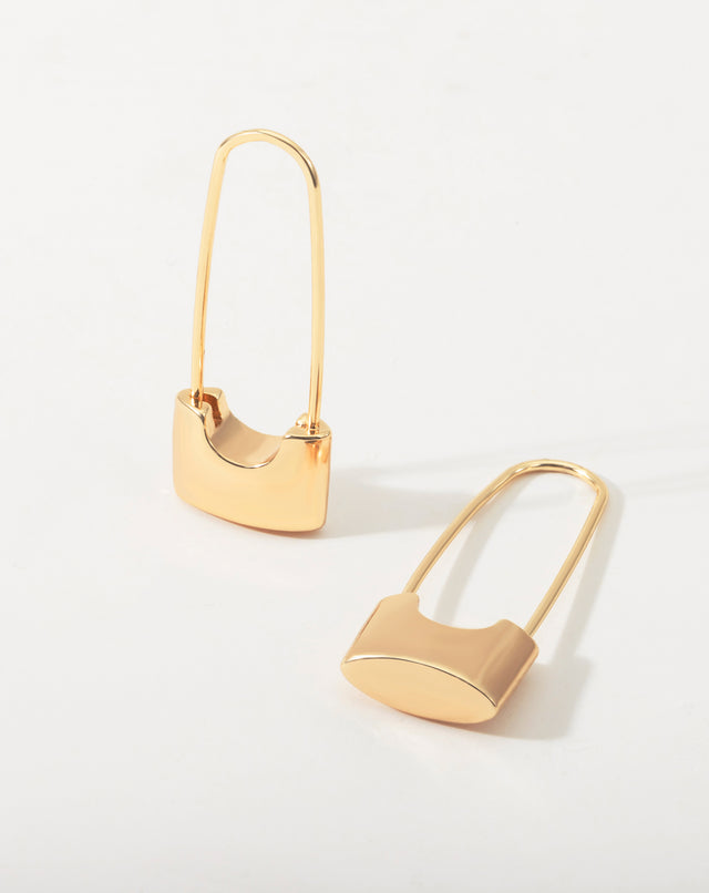 Lock dangle earrings in gold for women by Fettero®, chic everyday wear jewelry and stylish gift choice