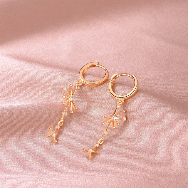 Fettero® nebula dangle earrings styled on model, gold earrings for women perfect for daily outfits and gifting
